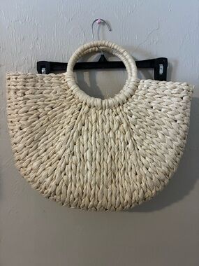 L'Occitane Woven Straw Tote Bag with Round Handles